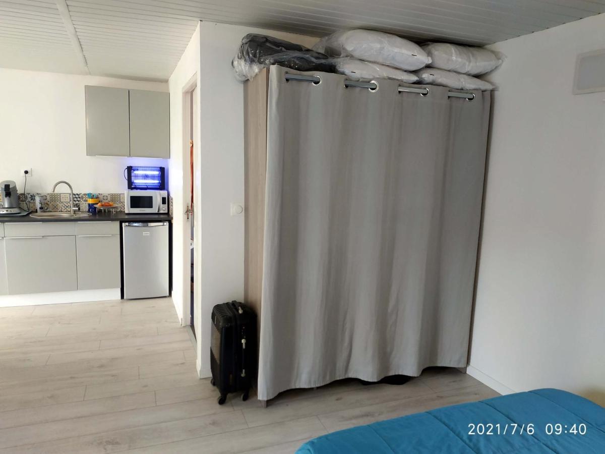 Appartement Centre Ville Du Boulou: Family Stay in City Center Le Boulou Exterior photo